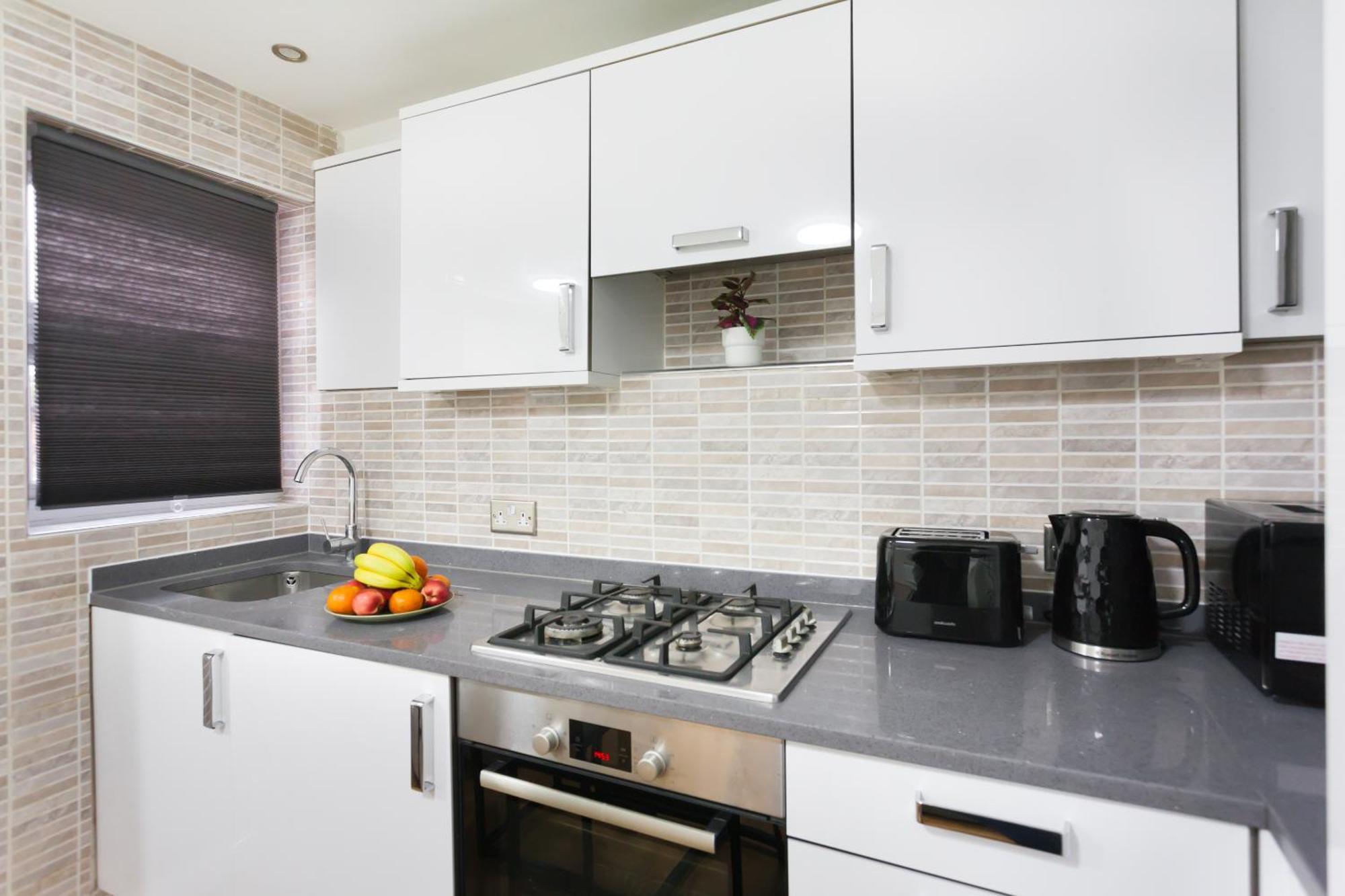 Eurostar Budget Rooms - Next To Kings Cross & Eurostar Train Station Лондон Экстерьер фото